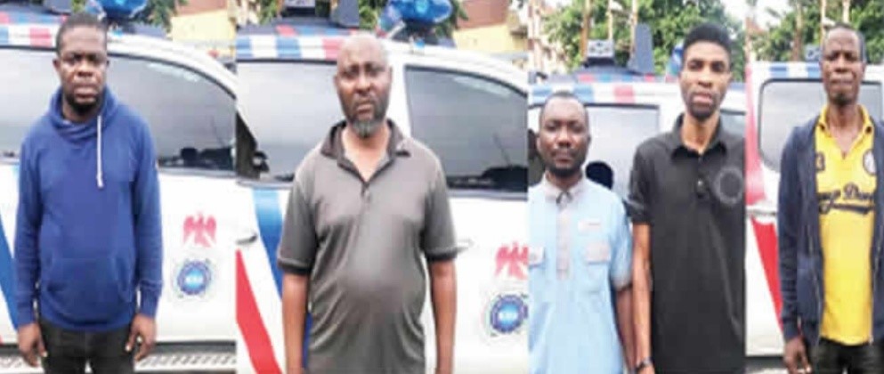 Police arrest seven for cloning SIM cards to empty deceased accounts