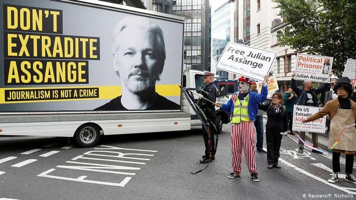 WikiLeaks founder objects to US extradition in London court
