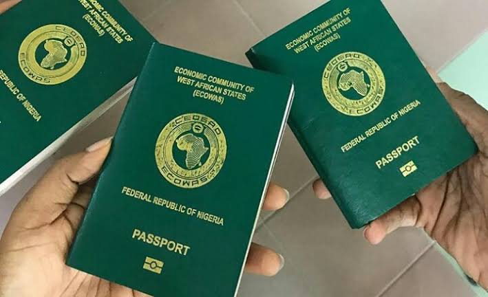 150,000 Nigerian passports stolen or missing – Immigration Service