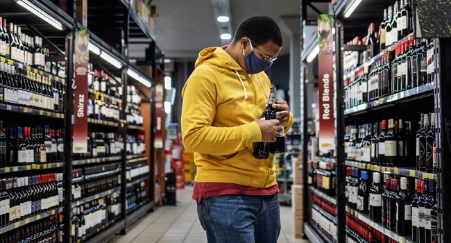 South Africa bans alcohol sales, mandates use of facemasks in public