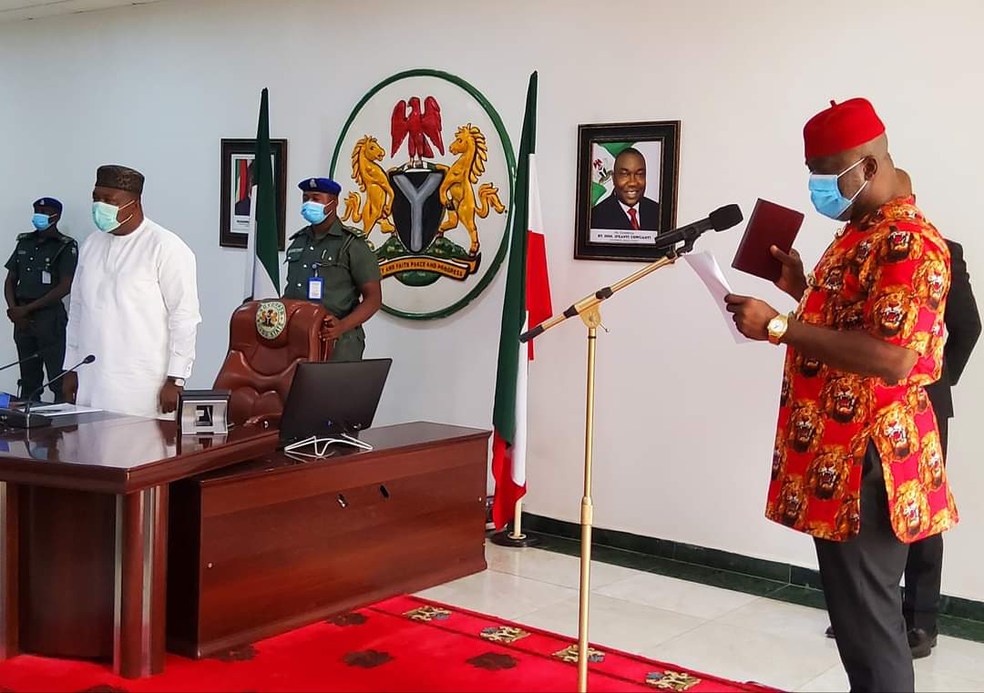 Gov. Ifeanyi Ugwuanyi of Enugu State, swears in ex-Council Chairman of Uzo-Uwani Local Government Area and former Commissioner for Special Duties , Hon. Cornell Chijioke Onwubuya, as his Special Adviser.