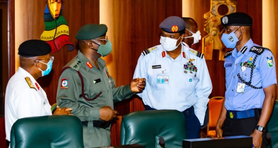 Insecurity: Northern coalition to sue Buhari over tenure of service chiefs