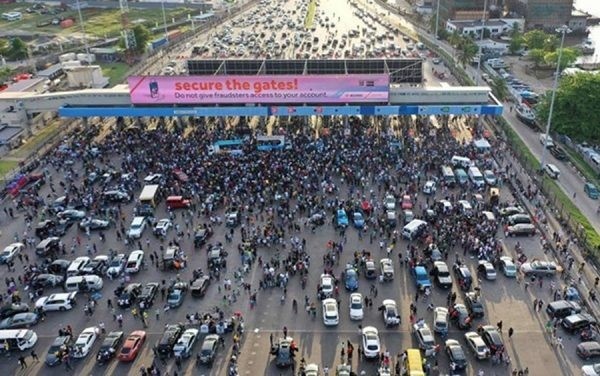 Youths threaten fresh protest over decision to reopen Lekki toll gate
