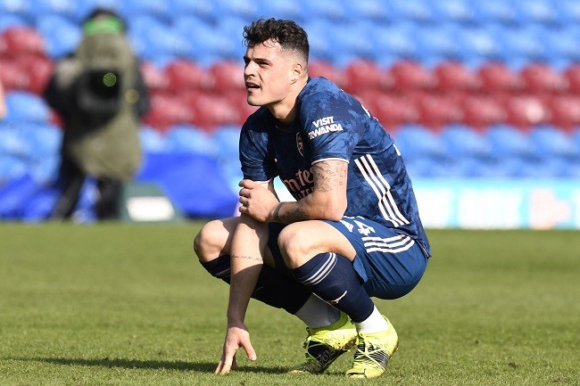 Xhaka howler gifts Burnley draw against Arsenal