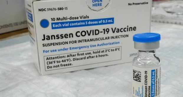 U.S suspends Johnson & Johnson COVID-19 vaccine over blood clot reports