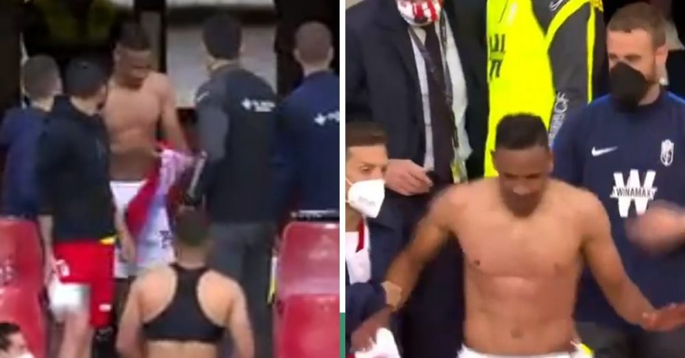 Spanish Liga referee orders players back from dressing room after full-time whistle