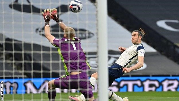 Bale nets hat-trick in Tottenham win against Sheffield