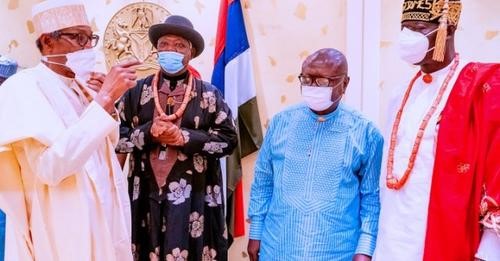 Buhari meets Ijaw leaders, pledges action on environmental degradation, restructuring, others