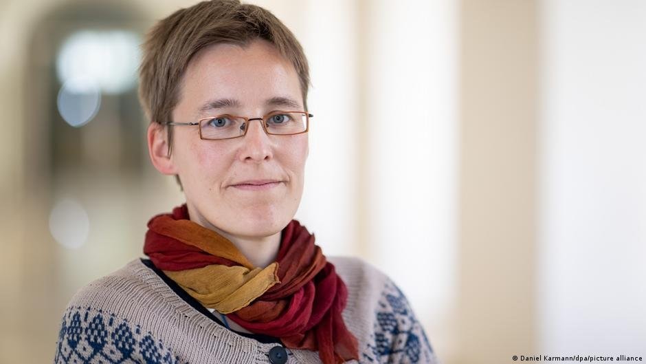 German nun gets €500 fine for offering asylum to two Nigerians