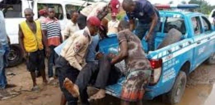 Sallah day tragedy: 10 persons die in Kwara auto crash
