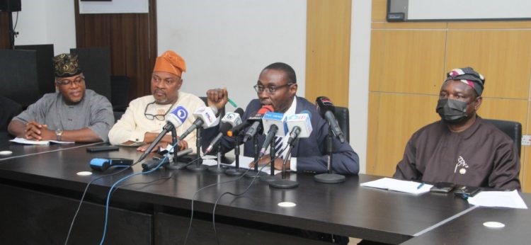 Lagos unveils smart device for real time traffic management