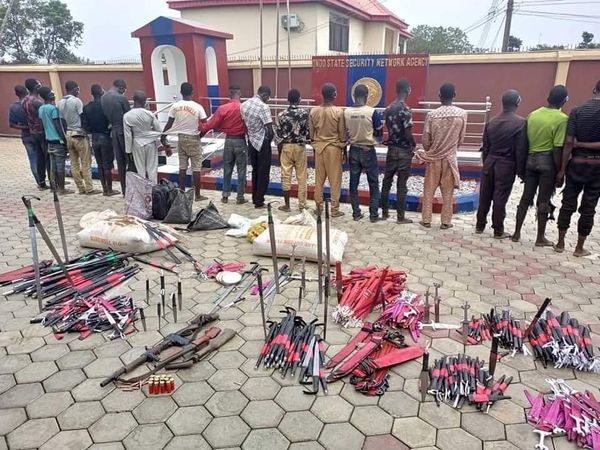 Amotekun arrests 18 in Ondo, uncovers guns, knives in sack