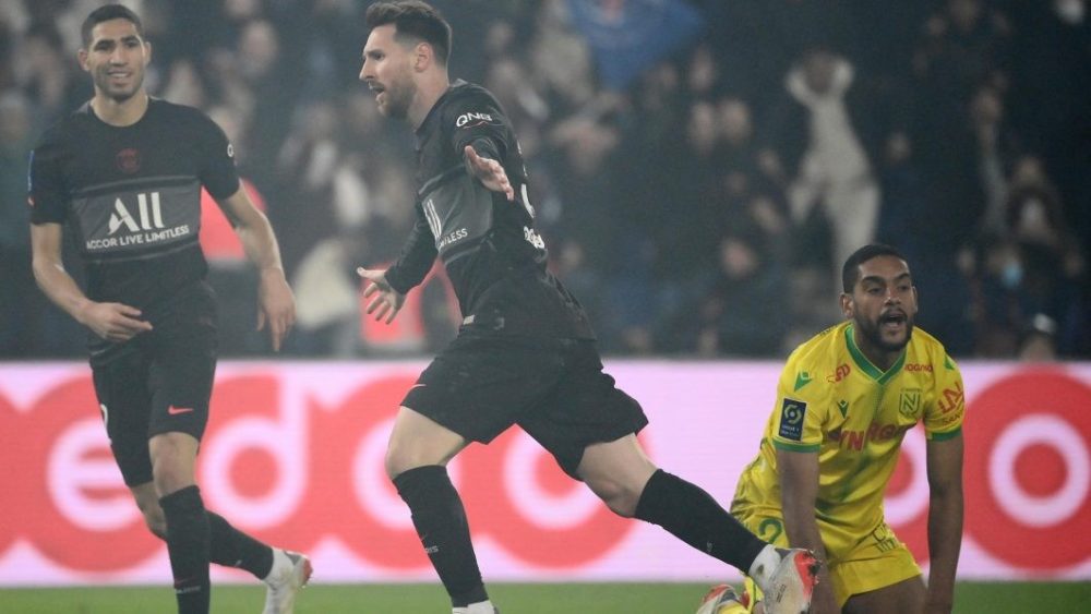 Messi scores first Ligue 1 goal as PSG beat Nantes