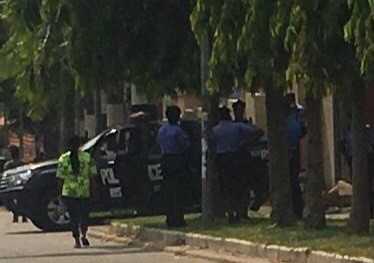 Police take over APC National Secretariat in Abuja