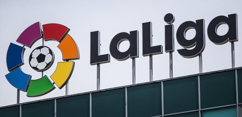 La Liga: Barcelona secure late win over Elche, Sevilla beat Atletico