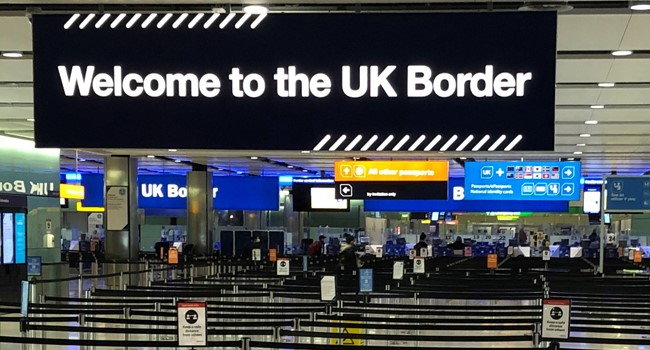 Omicron: UK lifts restriction on visitor visa applications