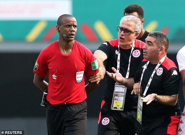 Errant refereeing plunges AFCON into farce