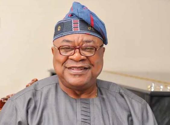 Ex-Pres. Jonathan mourns late Alao Akala