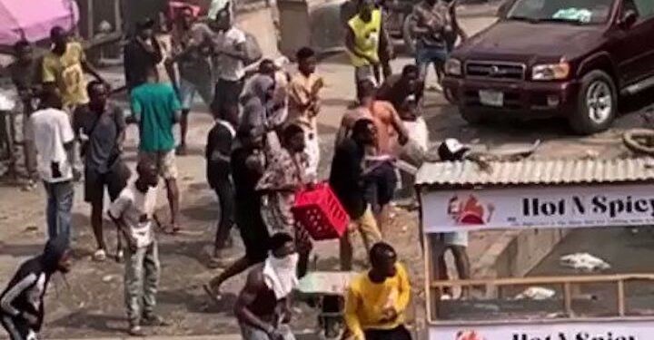 NDLEA raids Lagos Island drug den, arrests kingpin, 6 others, recovers 5,862 kg drugs