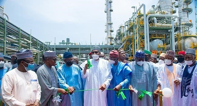 Buhari inaugurates Dangote fertiliser plant in Lagos