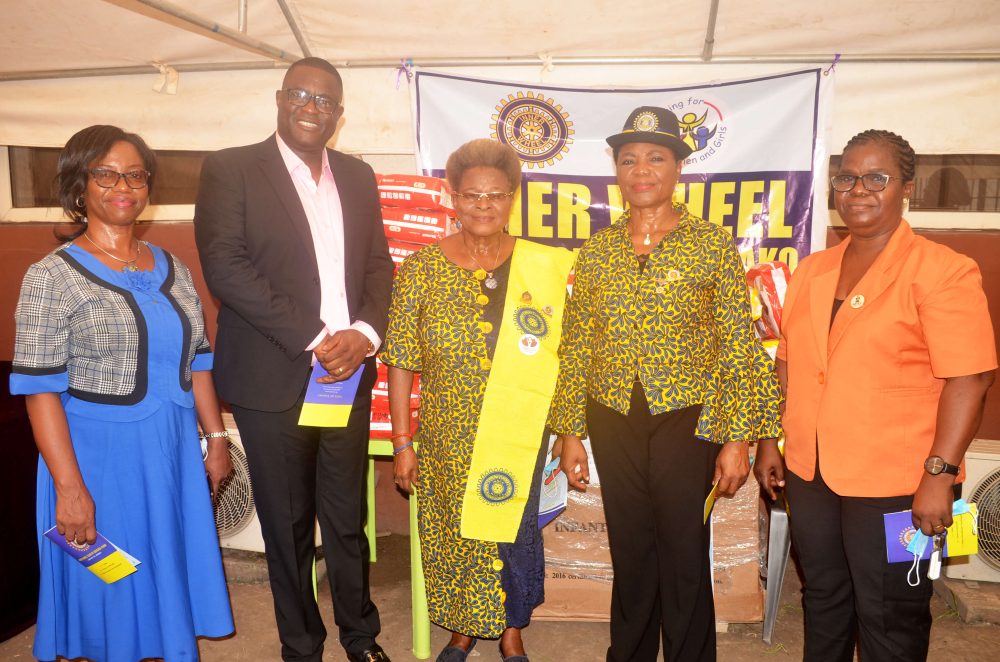 Inner Wheel donates infant incubator, diapers to Paediatric Ward, Ifako Ijaiye