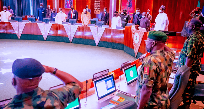 Insecurity: Buhari summons security chiefs, ministers