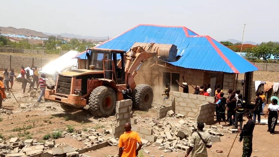 Master Plan: FCTA demolishes 600 structures, warns local chiefs against land allocation