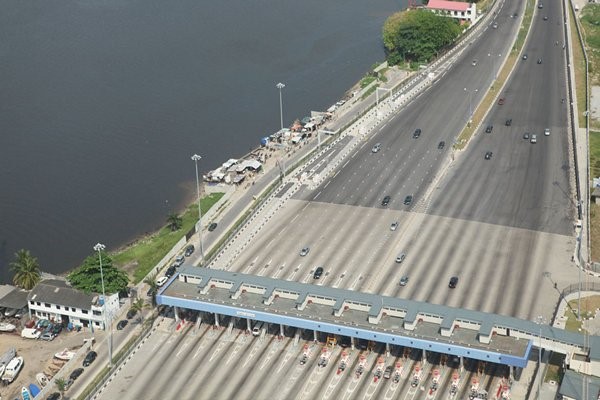 Lagos residents demand Lekki-Ikoyi toll cancellation