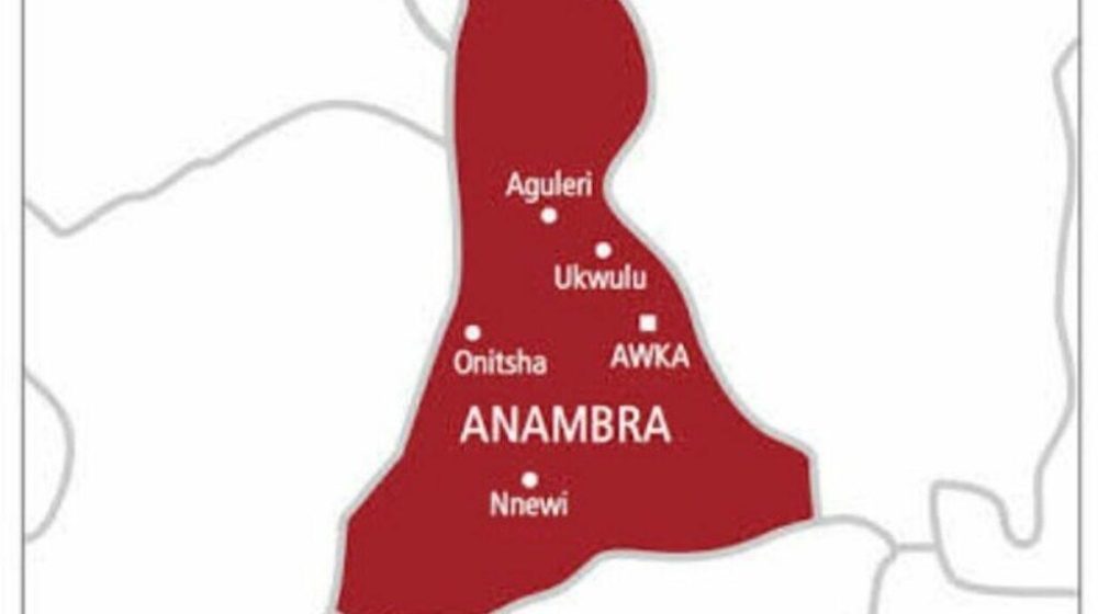 Hoodlums kill 3 as operatives recover human skull in Anambra