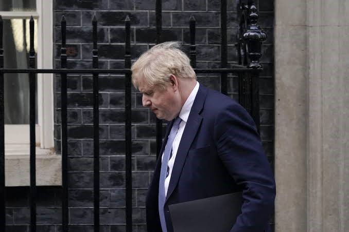 Boris Johnson’s resignation fires starting gun on race for replacement