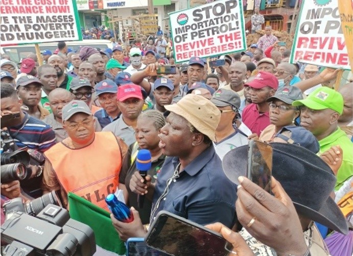 ASUU: Labour unions threaten to shut down economy, plan nationwide strike