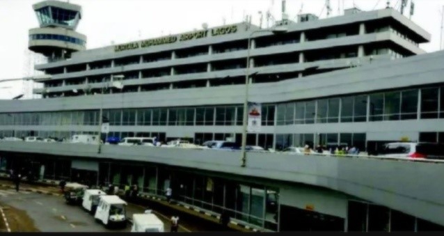 FG begins talks with airlines over trapped funds