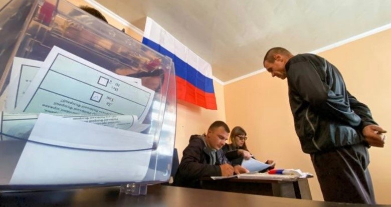 EU proposes new Russia sanctions after sham referenda
