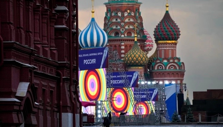 Russia to annex four more Ukrainian regions after sham referenda