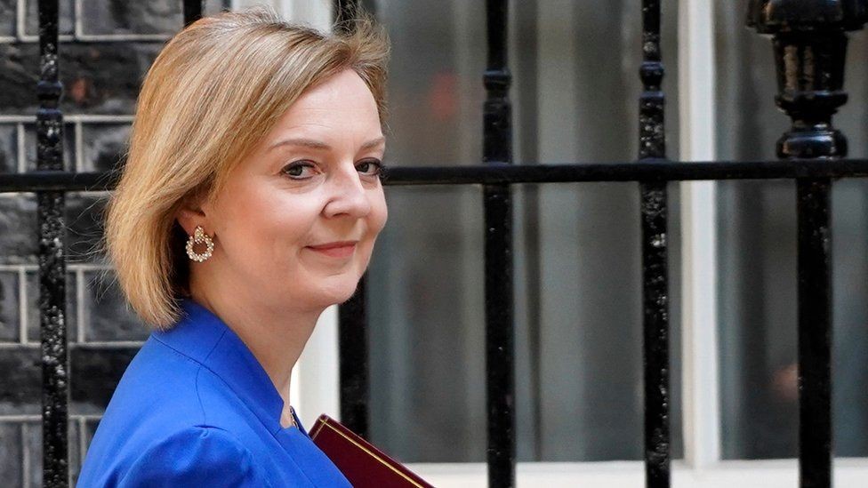 Calls grow for Liz Truss to decline annual £115,000 allowance as ex-prime minister