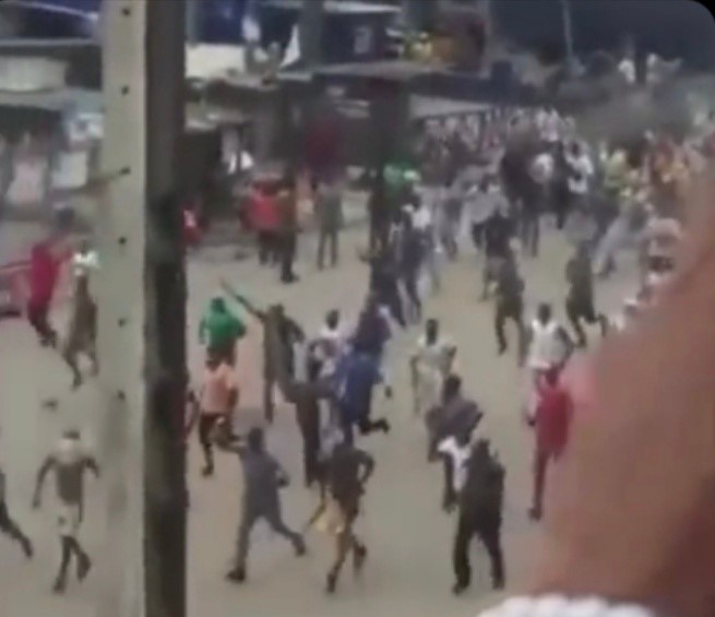 Traders, hoodlums clash at Lagos Alaba Market
