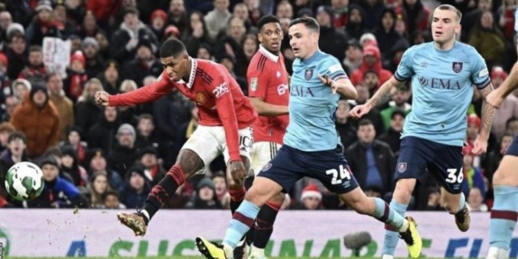 Rashford scores as Man Utd beat Burnley in EPL Cup