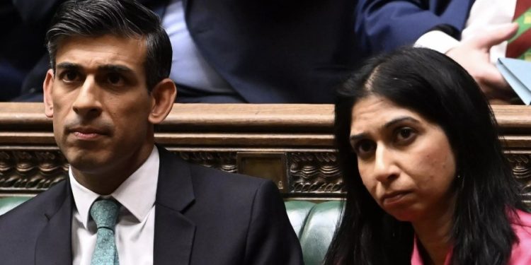 UK set for ruling on plan to deport migrants to Rwanda