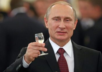 Putin sends strippers, dancers to entertain Russian soldiers