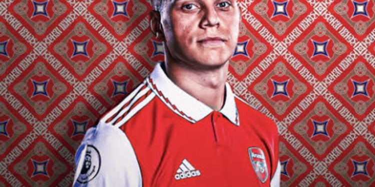 Arsenal sign Leandro Trossard from Brighton