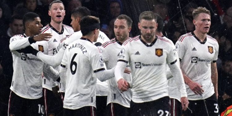 Man Utd beat Nott Forest, close in on League Cup final