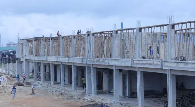 Ikpeazu tasks contractor on early completion of remodelled lines in Ariaria Market