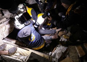 Death toll rises to 1,800 in Turkey, Syria earthquake
