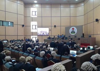 BREAKING: Supreme Court adjourns suit on old naira notes
