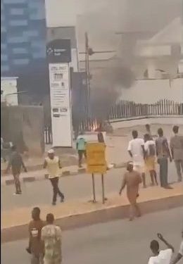 Again, protest rocks Ogun over naira scarcity