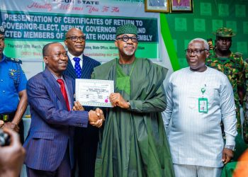Gov. Abiodun, deputy, Ogun lawmakers-elect receive Certificate of Return