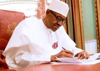 40 days to go, Buhari’s govt approves N1.535tr for 11 road projects