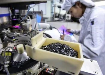 Japan joins US, Netherlands in restricting chip equipment exports