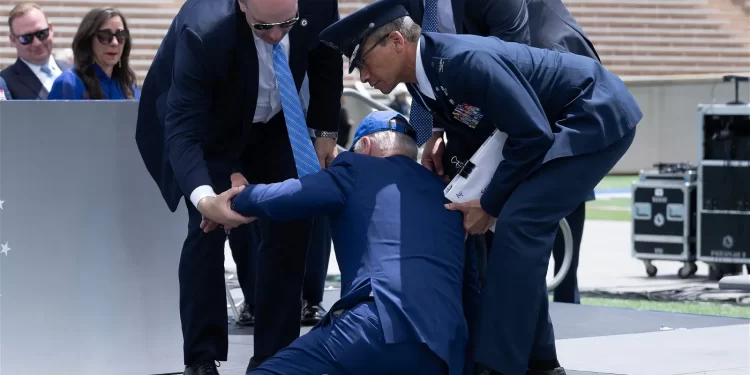 President Biden falls on Air Force stage