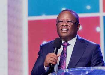 FG hasn’t stopped funding of federal roads in South-East, says Works Minister